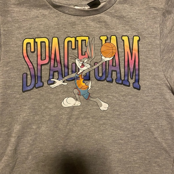 Space Jam: A New Legacy brand. Long Sleeve Gray Sweatshirt.  In great condition! - Picture 4 of 10